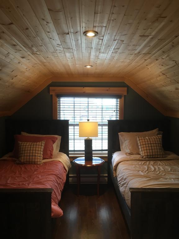 The Deer Lake Loft Экстерьер фото